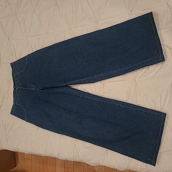 Jeans - Picture 3 of 15